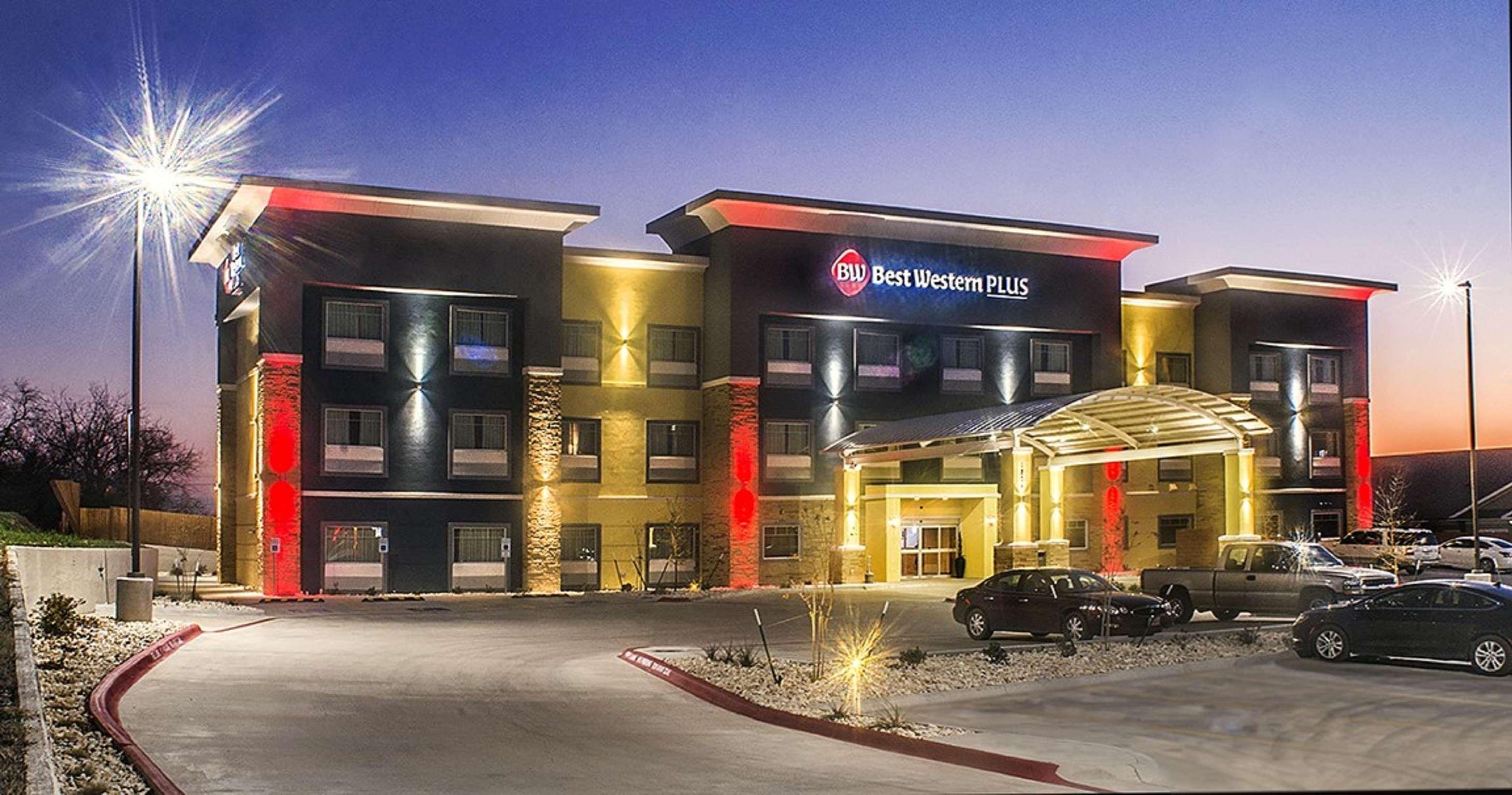 Best Western Plus Lampasas Inn & Suites Екстер'єр фото