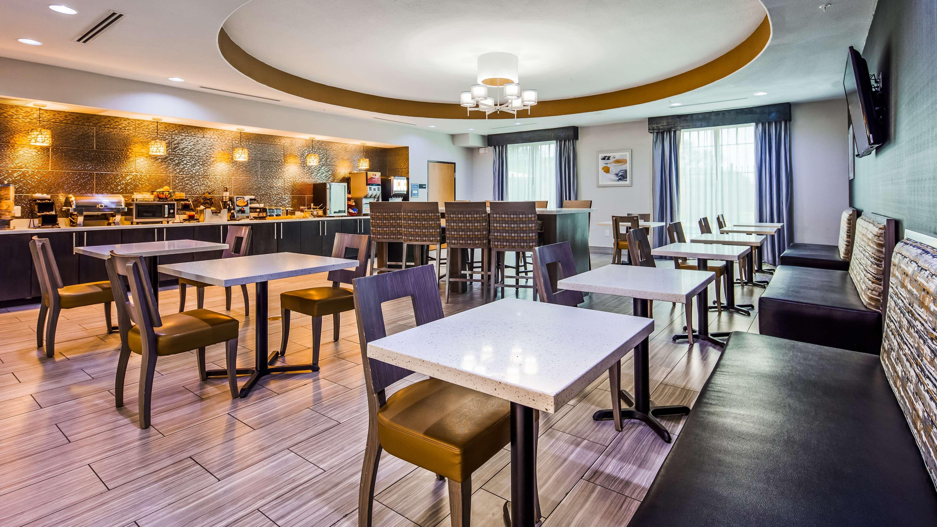 Best Western Plus Lampasas Inn & Suites Екстер'єр фото