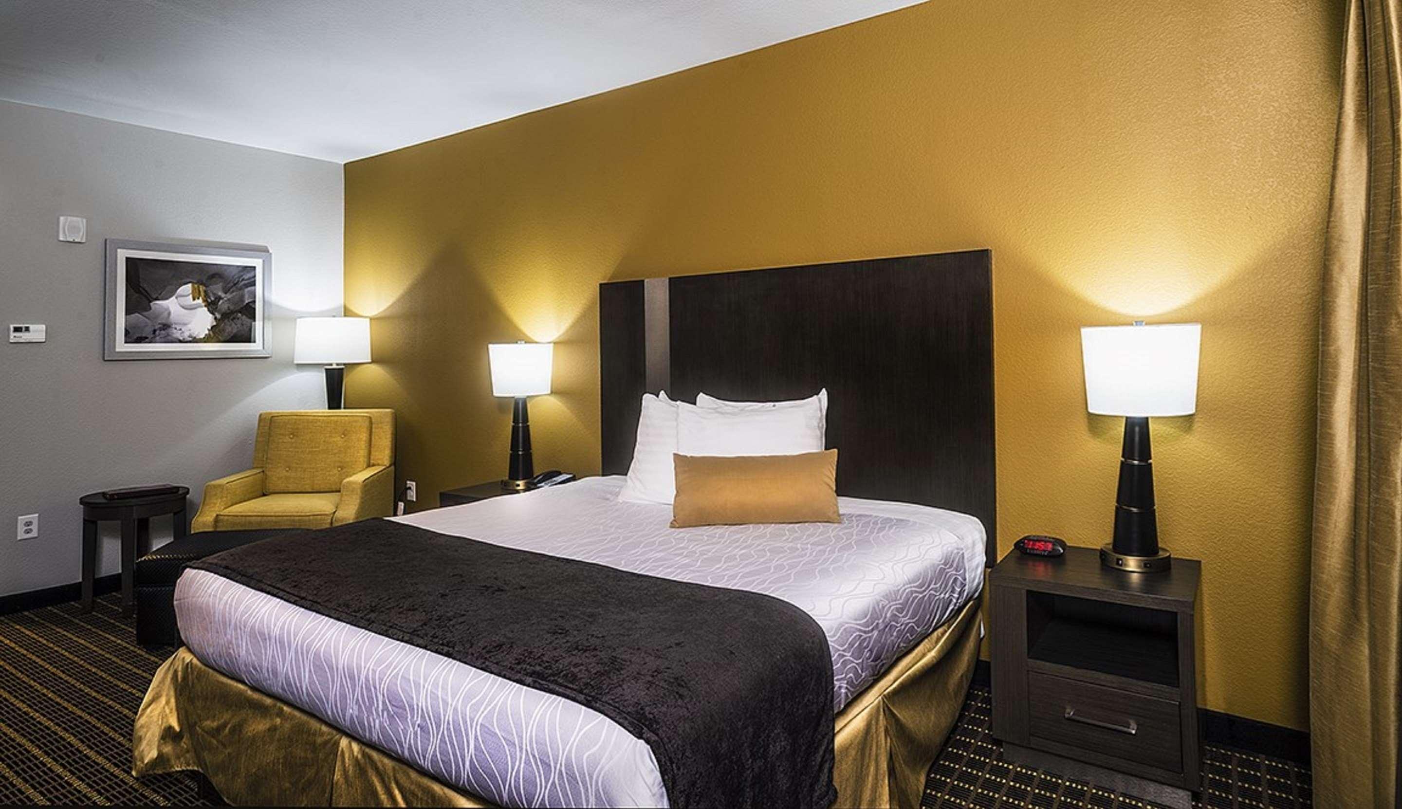 Best Western Plus Lampasas Inn & Suites Екстер'єр фото